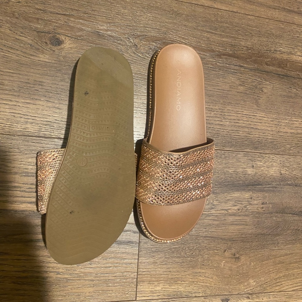Bandolino Woven Tan Slide Sandals